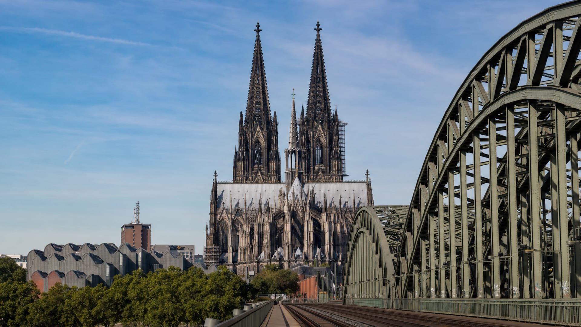 Köln travel guide: How to experience the city without rushing 32 Business-class flights from the US to Koeln