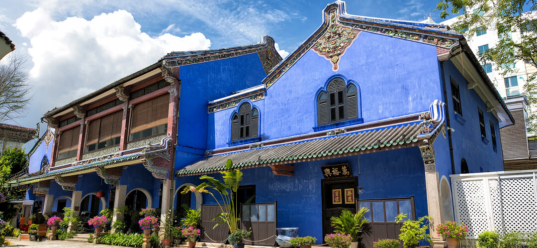 Check in to a living monument: the world's most extraordinary UNESCO hotel stays 6 the blue mansion george town unesco hotel