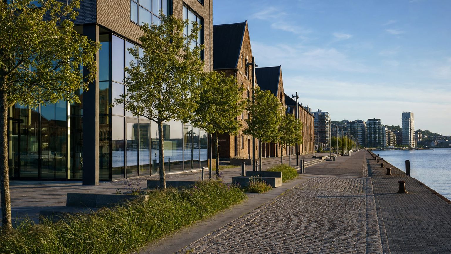 Aalborg travel guide: How to experience the city without rushing 15 Havnefronten