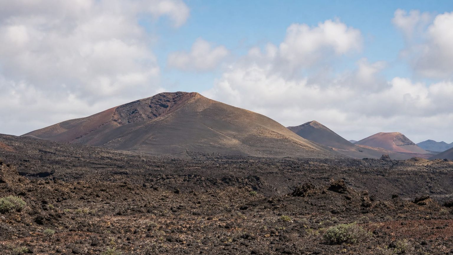 Lanzarote travel guide: How to experience the city without rushing 21 Timanfaya National Park