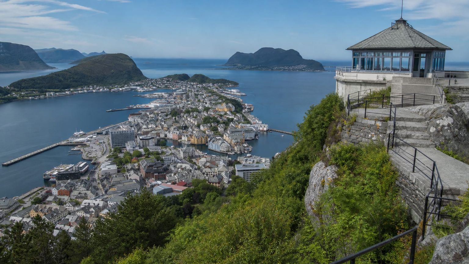 Ålesund travel guide: How to experience the city without rushing 30 Day 4: Aksla and Fjellstua
