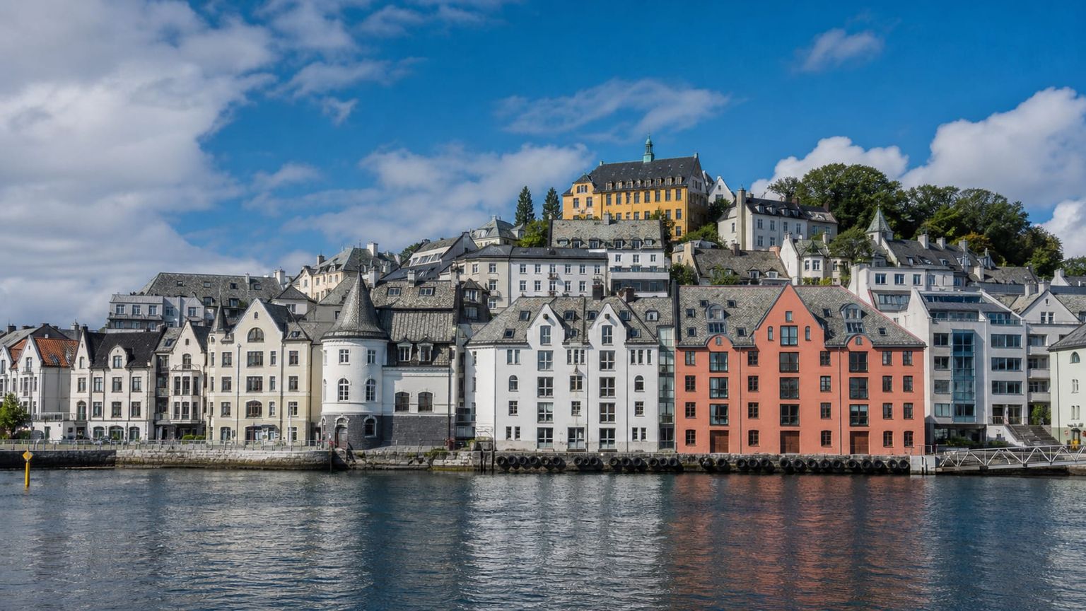 Ålesund travel guide: How to experience the city without rushing 31 Day 5: Harbor Time and Departure