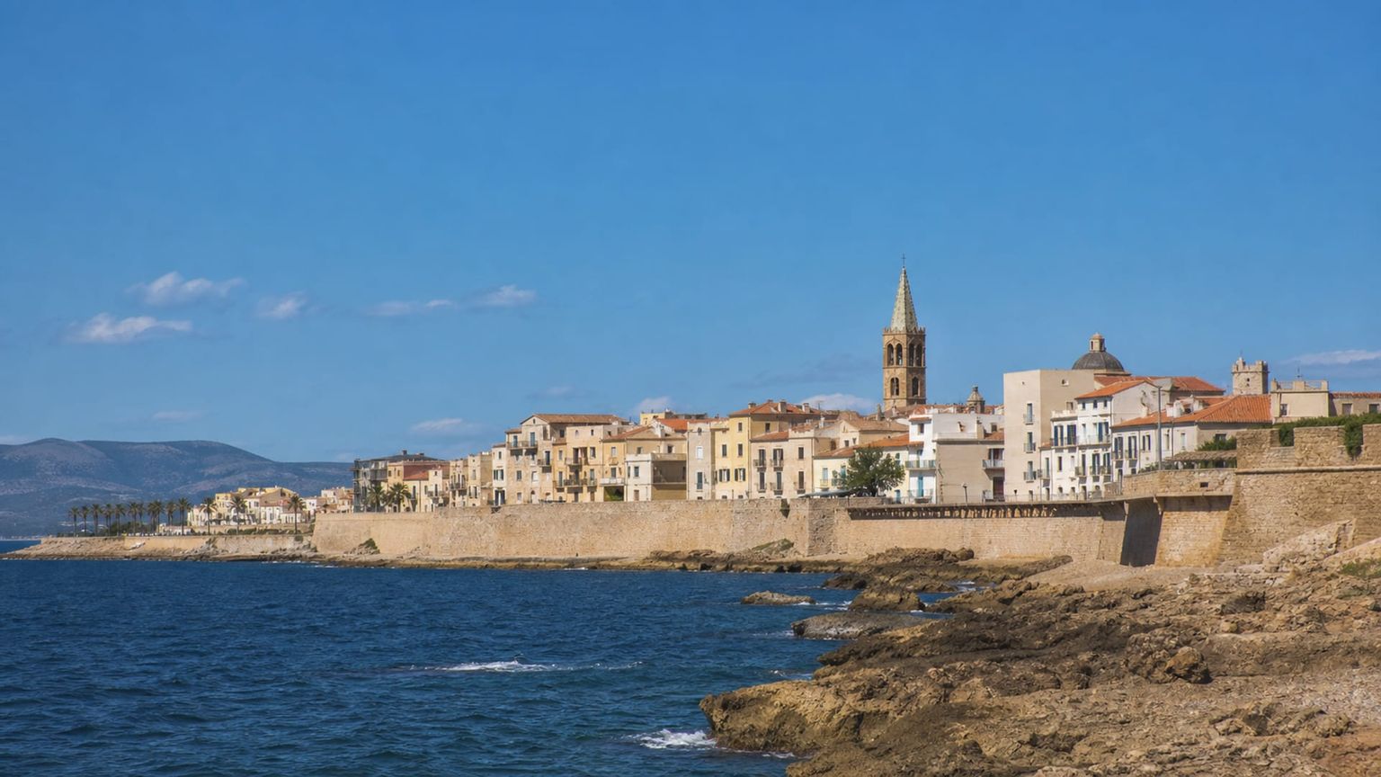 Alghero travel guide: How to experience the city without rushing 31 Business-class flights from the US to Alghero