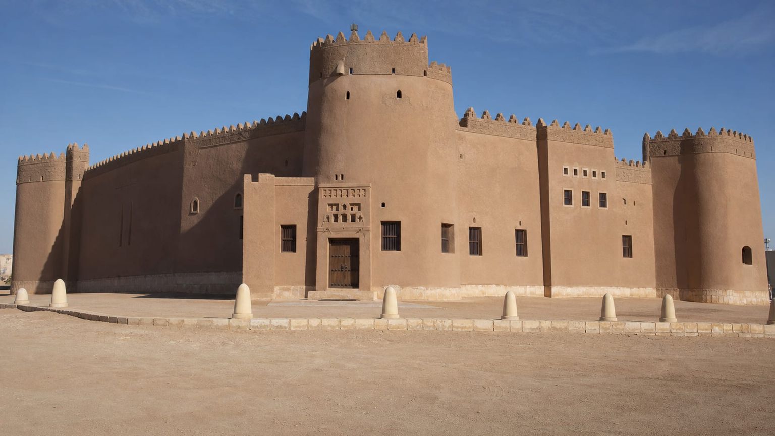 Sakakah travel guide: How to experience the city without rushing 27 Day 2: Za'abal and Rajajil