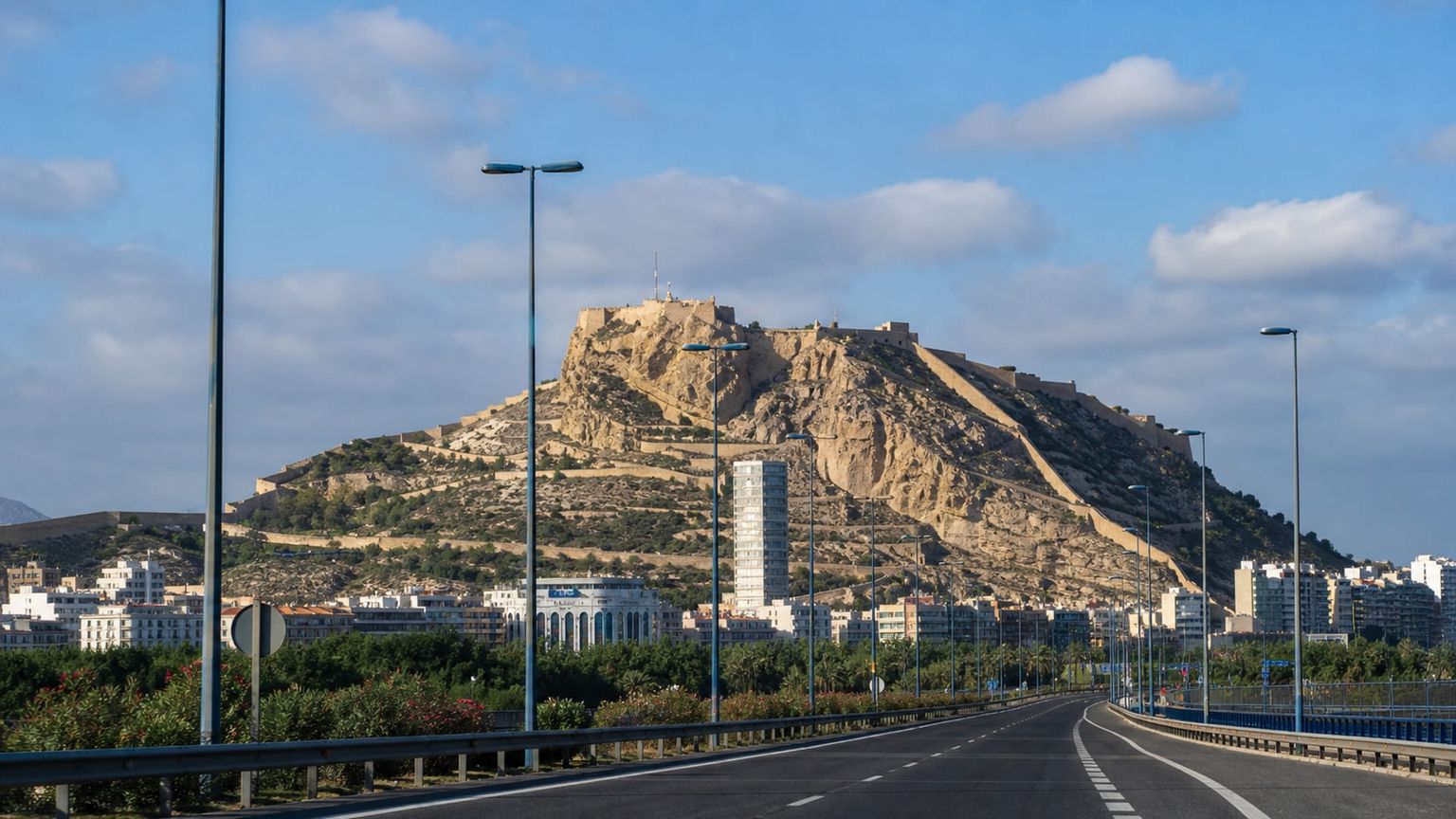 Alicante travel guide: How to experience the city without rushing 32 Business-class flights from the US to Alicante