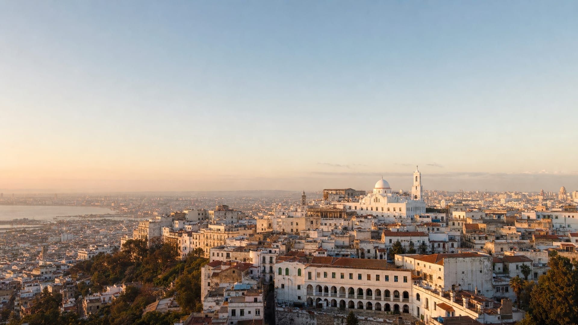 ALG hero Algiers travel guide: How to experience the city without rushing