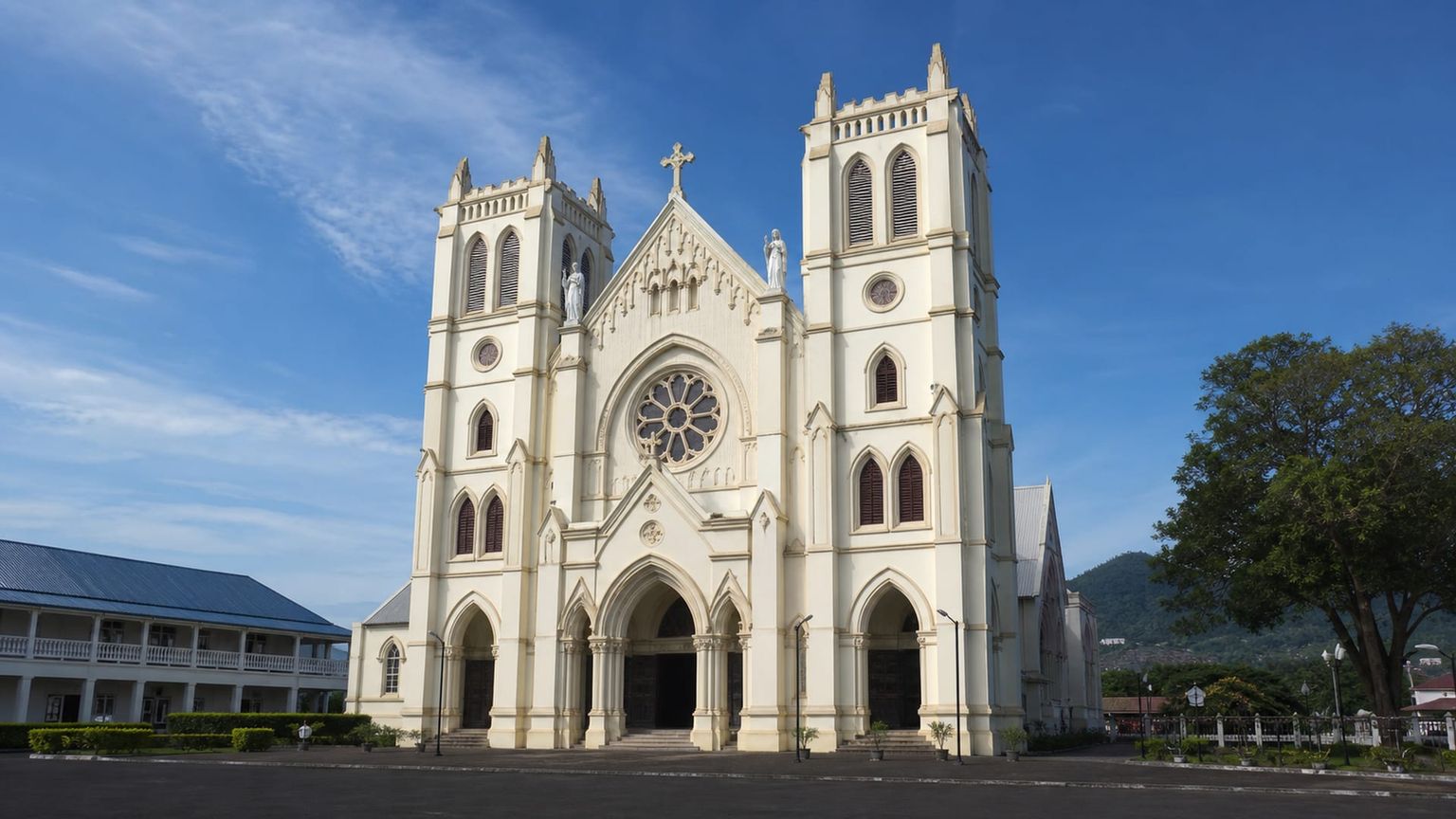 Apia travel guide: How to experience the city without rushing 22 Immaculate Conception of Mary Cathedral