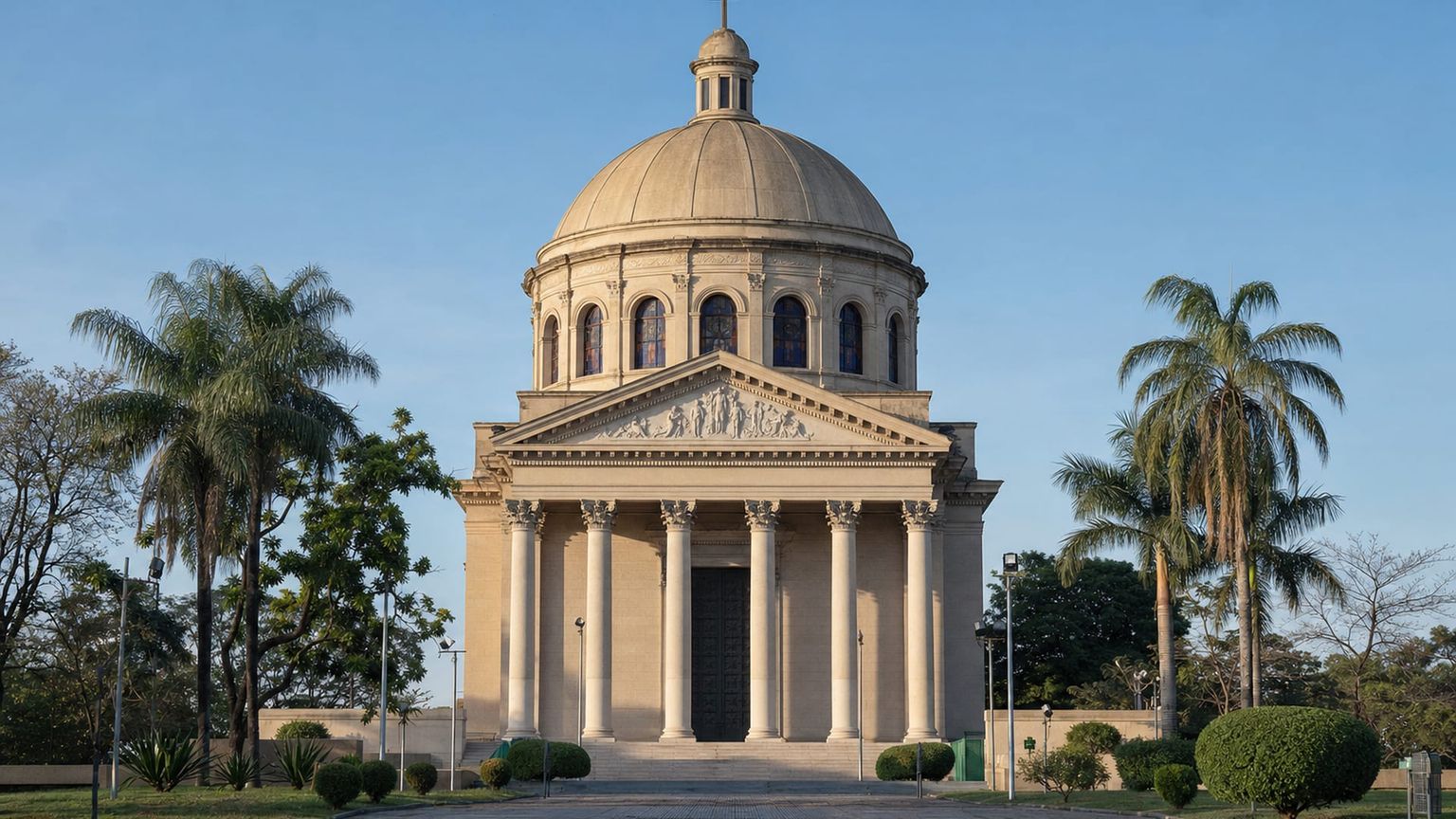 Asunción travel guide: How to experience the city without rushing 28 Day 2: Centro Heritage Walk