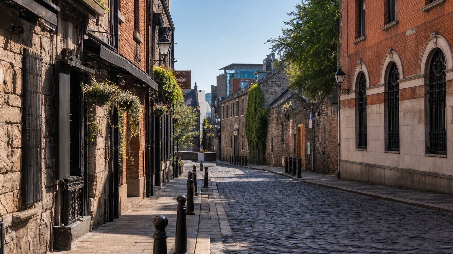 Belfast travel guide: How to experience the city without rushing 14 Cathedral Quarter