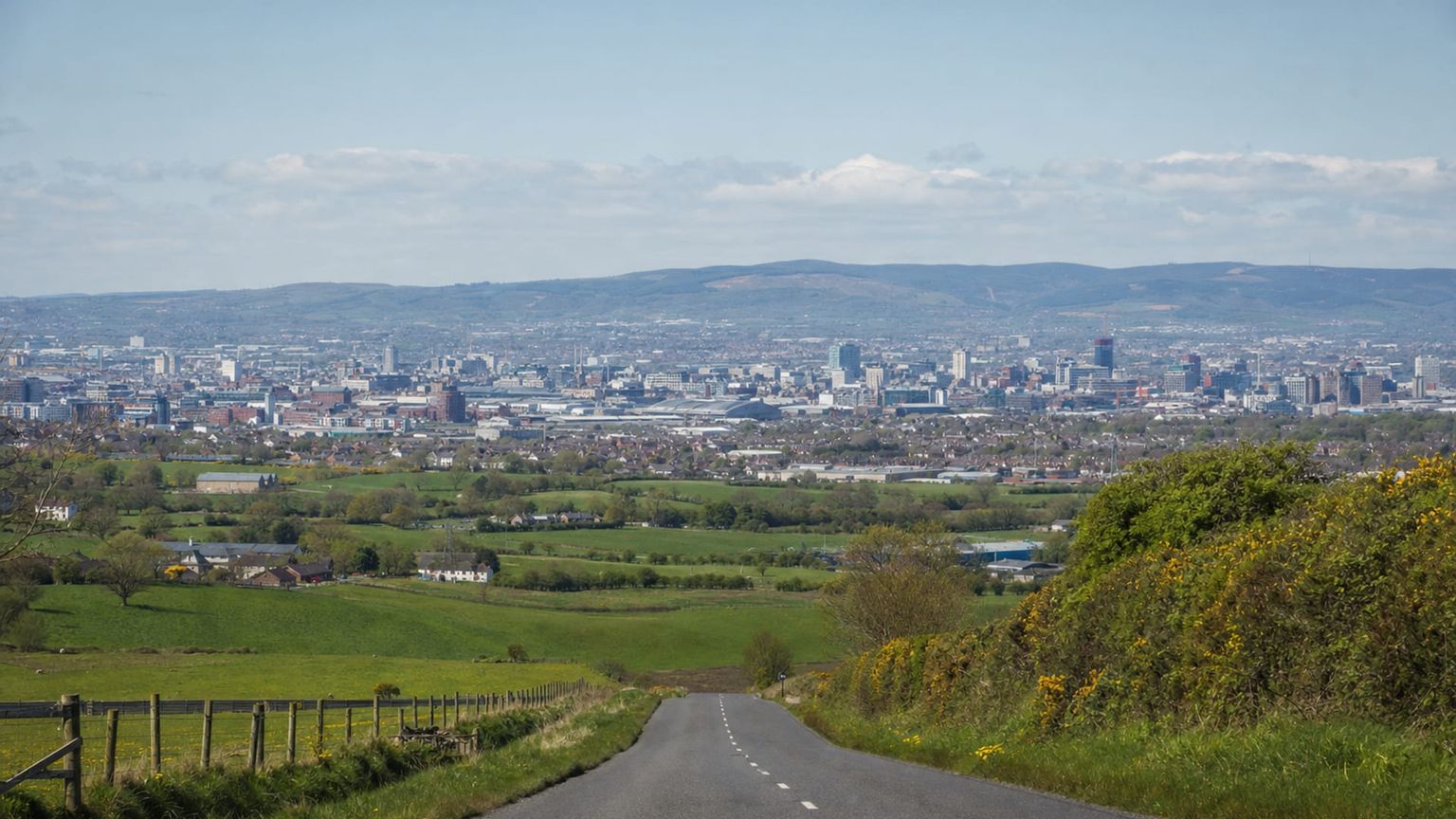 Belfast travel guide: How to experience the city without rushing 31 Business-class flights from the US to Belfast