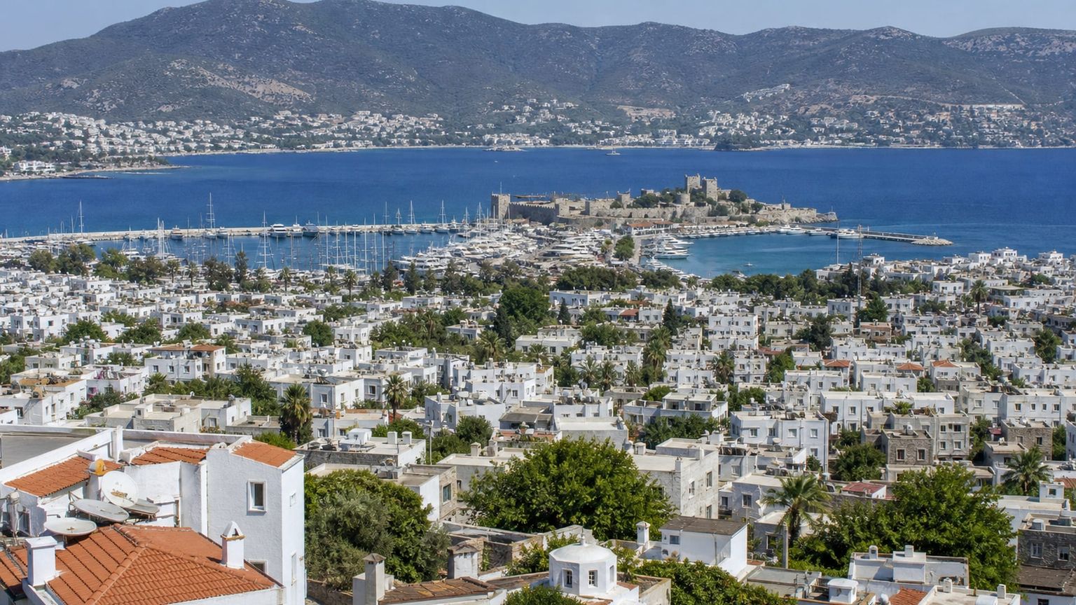 Bodrum travel guide: How to experience the city without rushing 3 Useful things to know