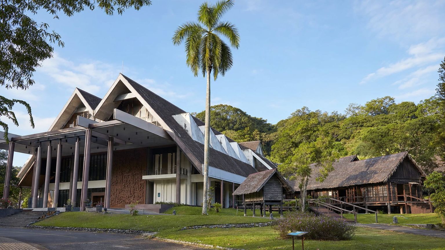 Kota Kinabalu travel guide: How to experience the city without rushing 22 Sabah State Museum and Heritage Village