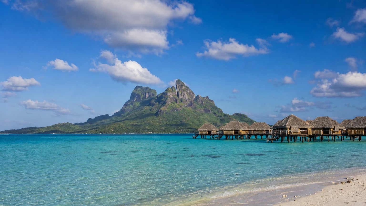 Bora-Bora travel guide: How to experience the city without rushing 26 Day 1: Arrival and Adjustment