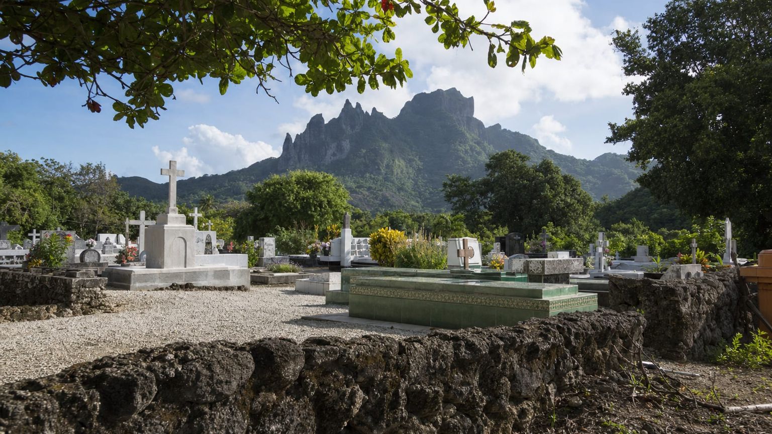 Bora-Bora travel guide: How to experience the city without rushing 29 Day 4: Anau and Vaitape