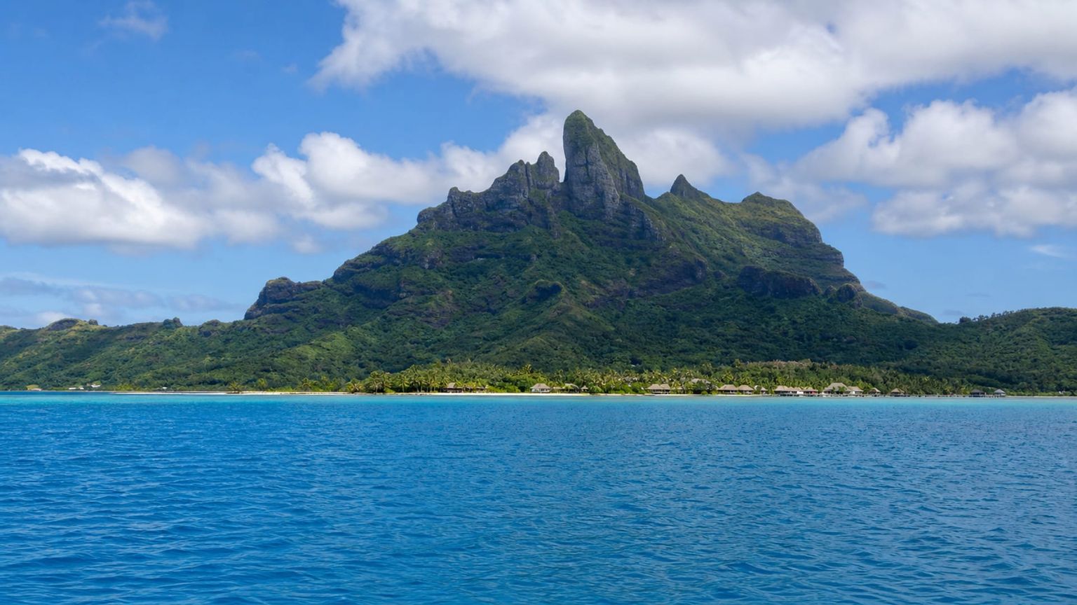 Bora-Bora travel guide: How to experience the city without rushing 31 Business-class flights from the US to Bora-Bora