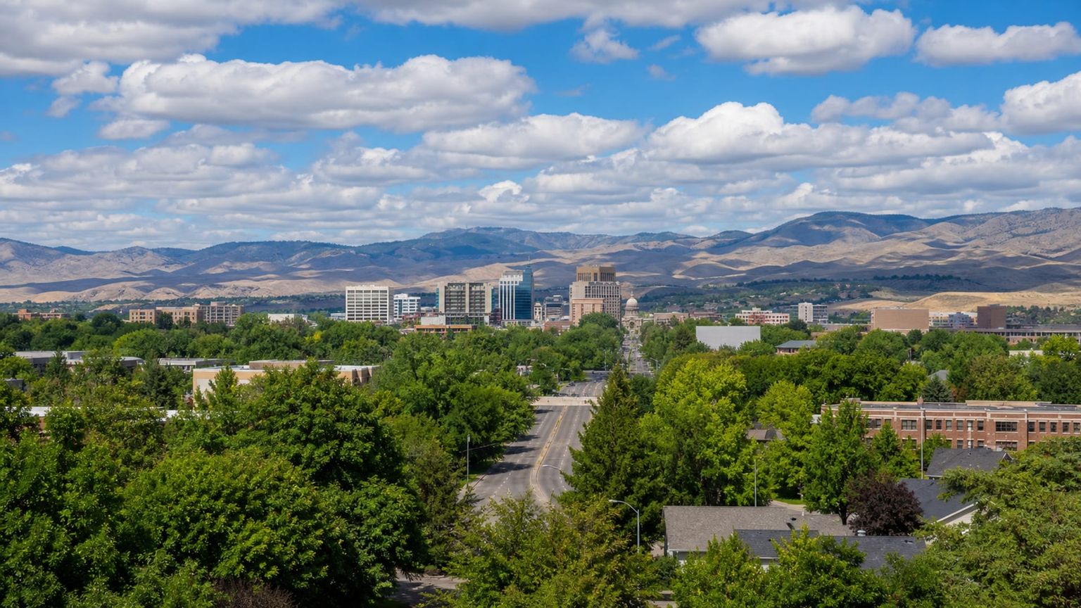 Boise travel guide: How to experience the city without rushing 32 Business-class flights from the US to Boise