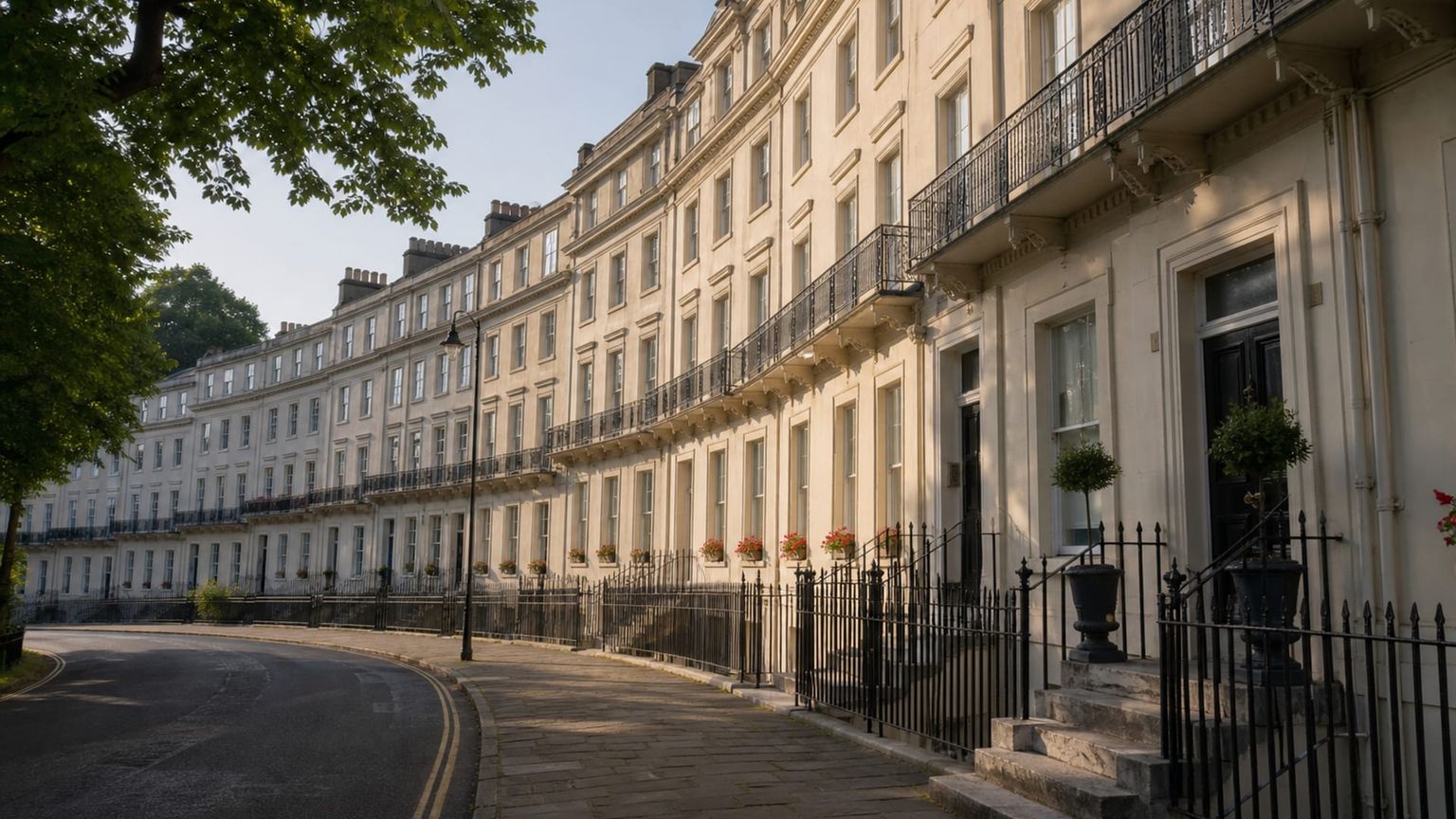 Bristol travel guide: How to experience the city without rushing 16 Clifton
