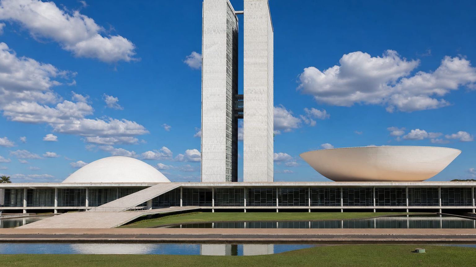 Brasília travel guide: How to experience the city without rushing 28 Day 2: Esplanade Icons