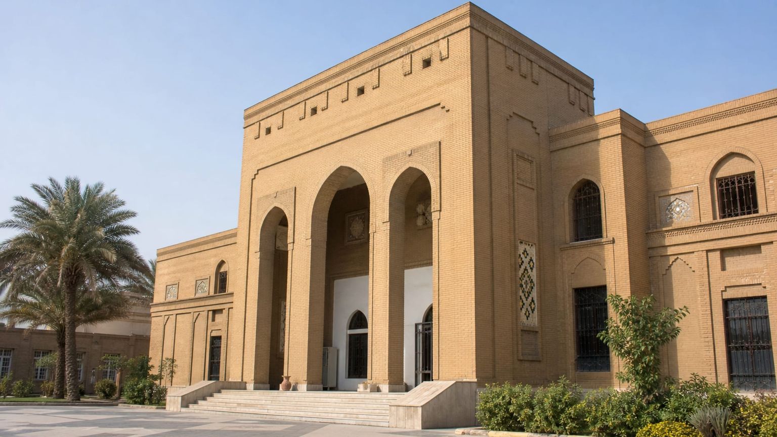 Basrah travel guide: How to experience the city without rushing 21 Basrah Museum