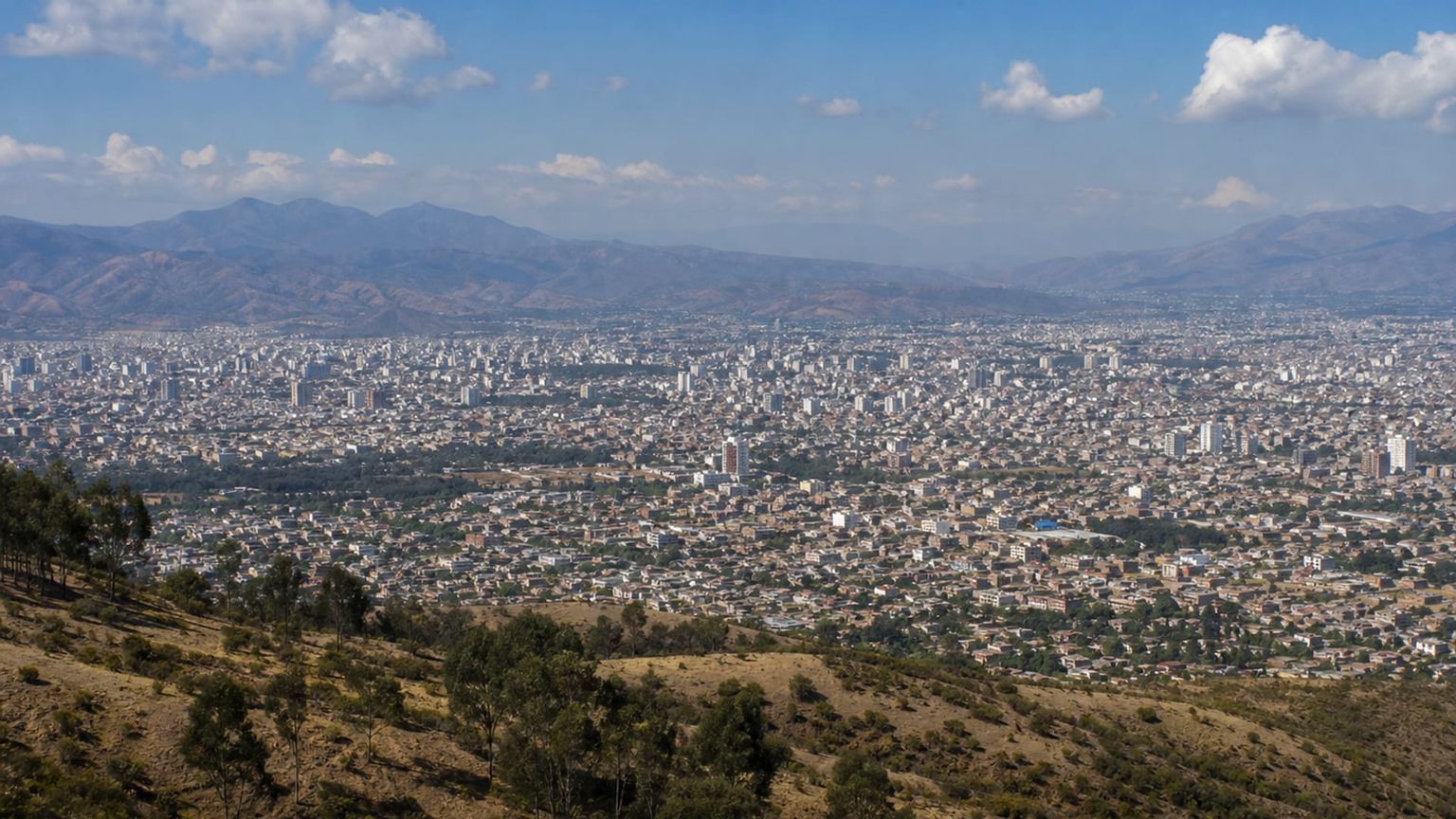 Cochabamba travel guide: How to experience the city without rushing 31 Business-class flights from the US to Cochabamba