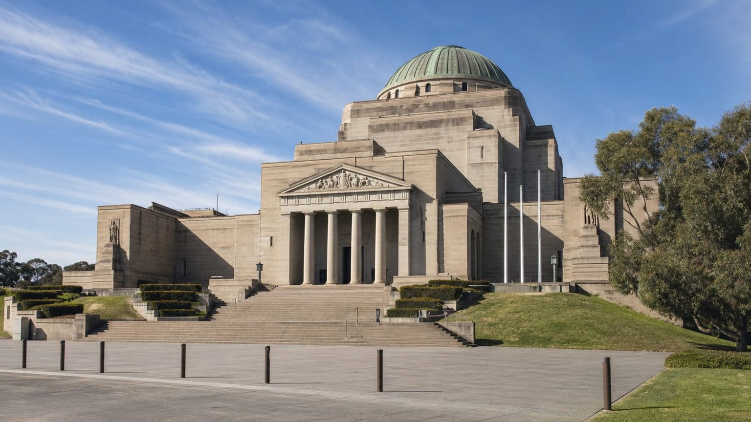 Canberra travel guide: How to experience the city without rushing 21 Australian War Memorial