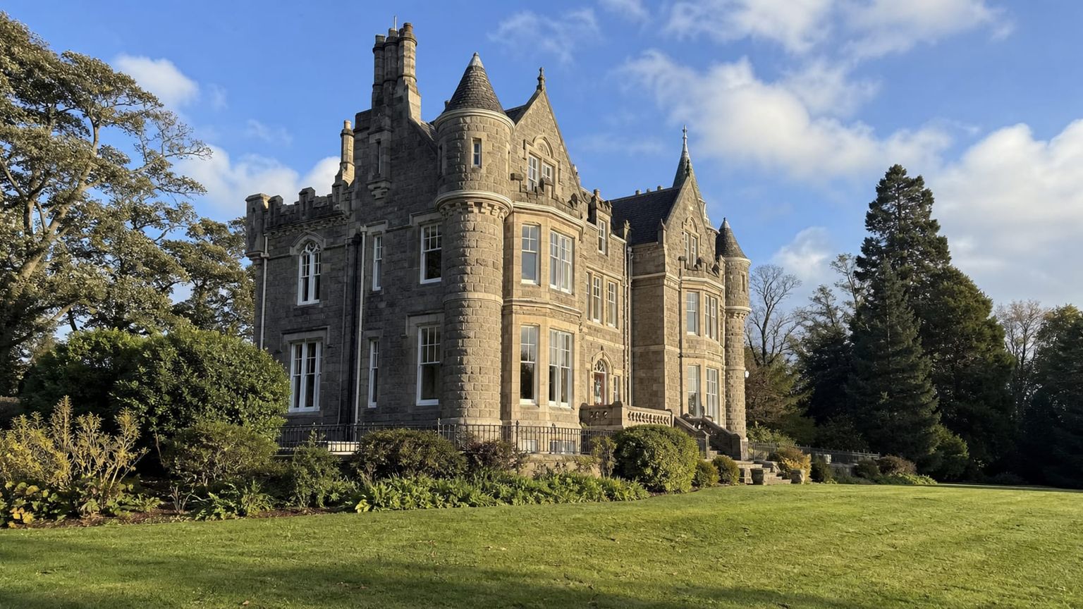Donegal travel guide: How to experience the city without rushing 22 Ardnamona Gardens