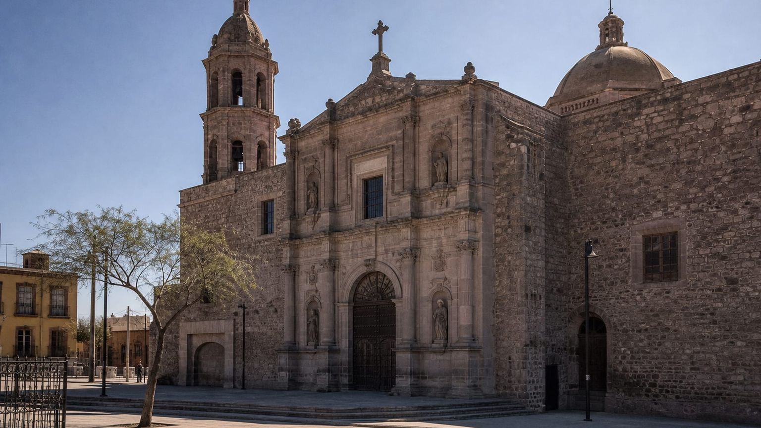 Ciudad Juárez travel guide: How to experience the city without rushing 27 Day 1: Arrival and Adjustment