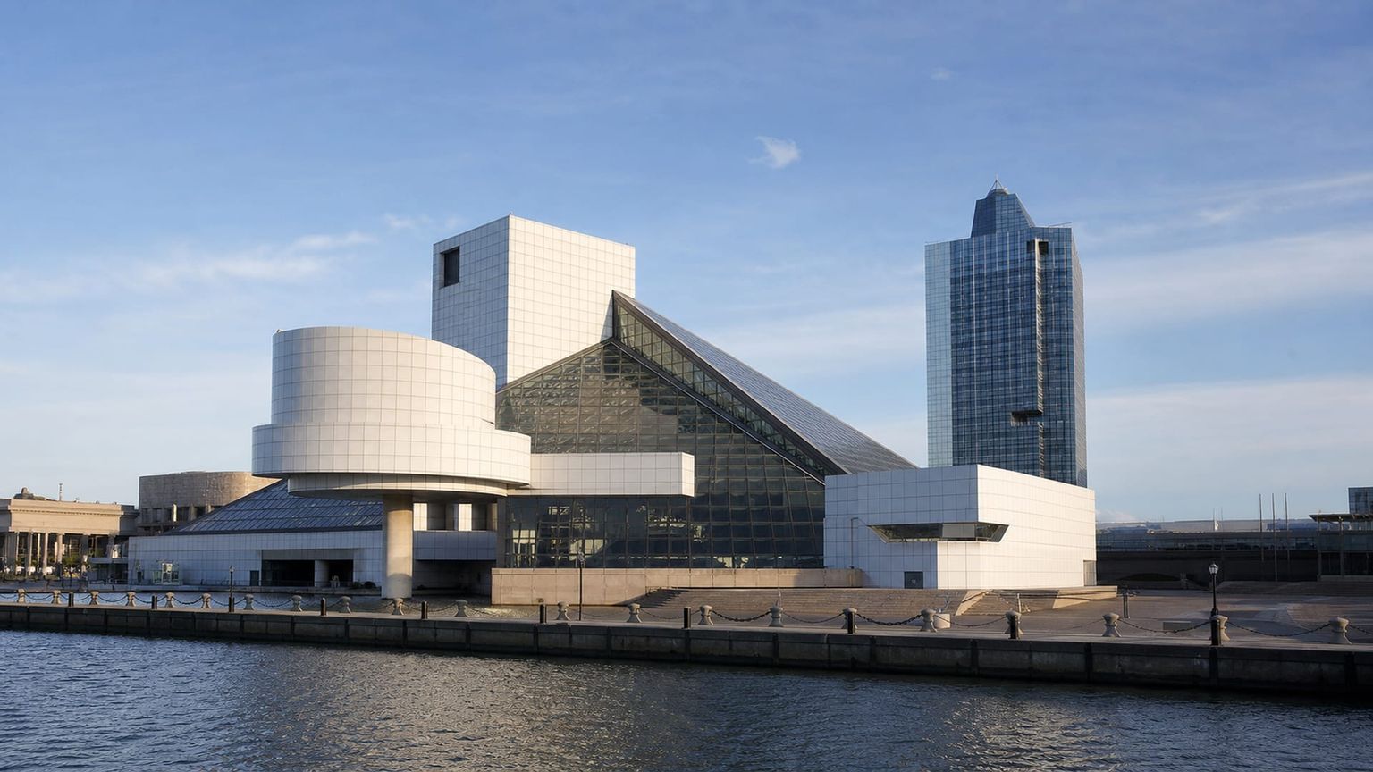 Cleveland travel guide: How to experience the city without rushing 21 Rock and Roll Hall of Fame