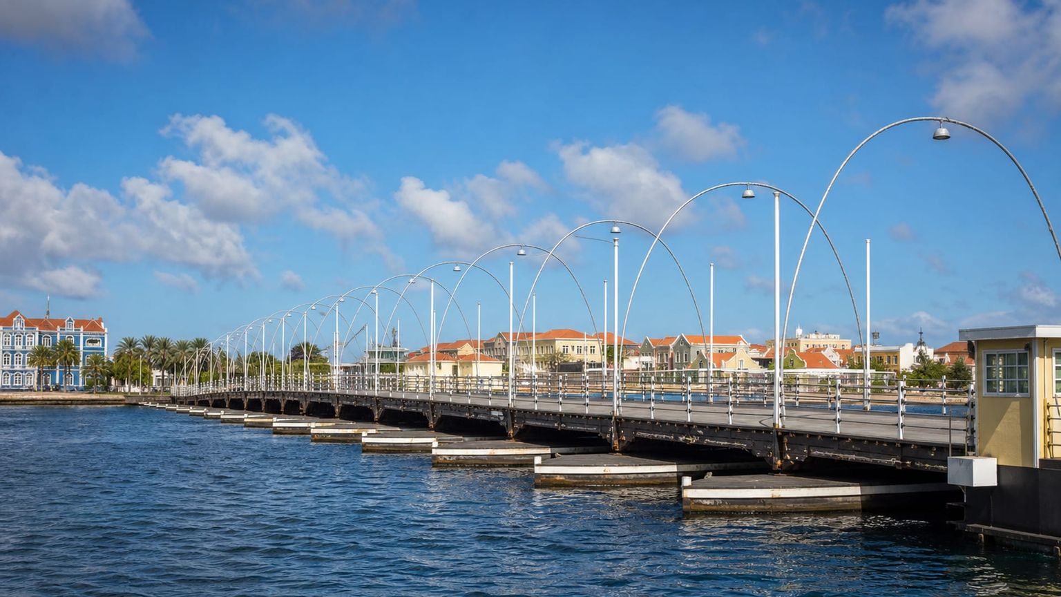 Curaçao Island travel guide: How to experience the city without rushing 21 Queen Emma Bridge