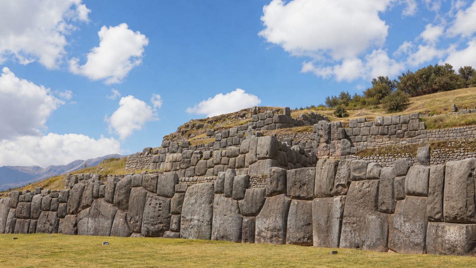 Cusco travel guide: How to experience the city without rushing 28 Day 2: Qorikancha and Sacsayhuamán