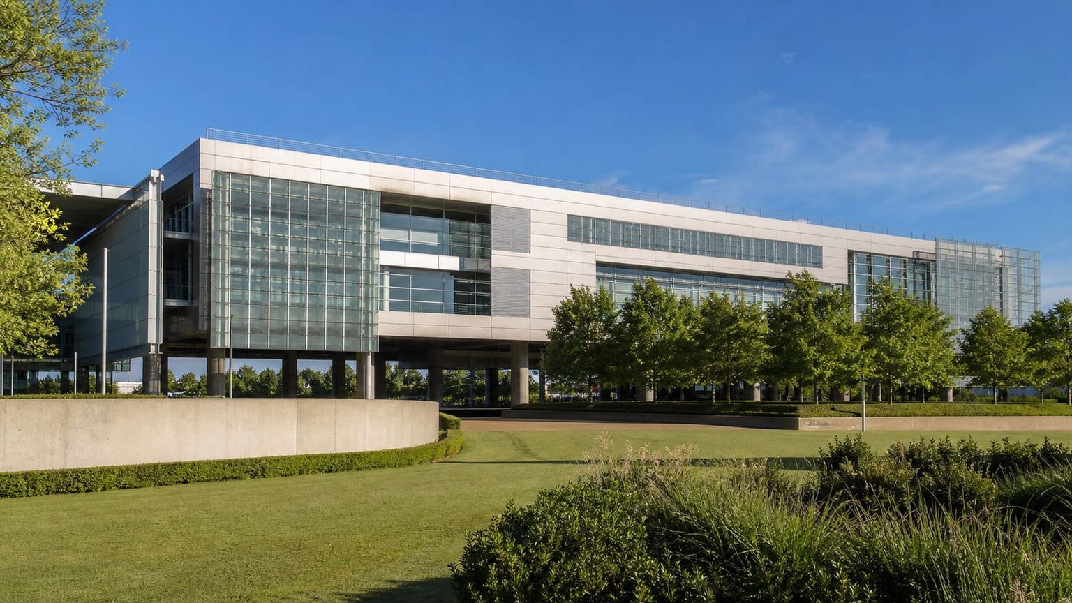 David travel guide: How to experience the city without rushing 22 William J. Clinton Presidential Library and Museum