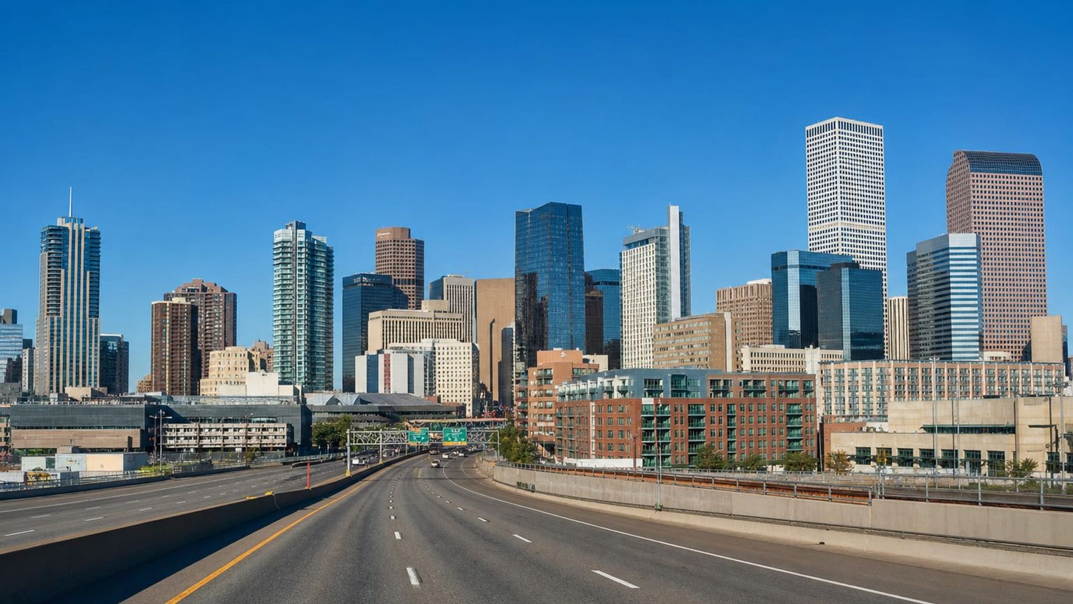Denver travel guide: How to experience the city without rushing 32 Business-class flights from the US to Denver