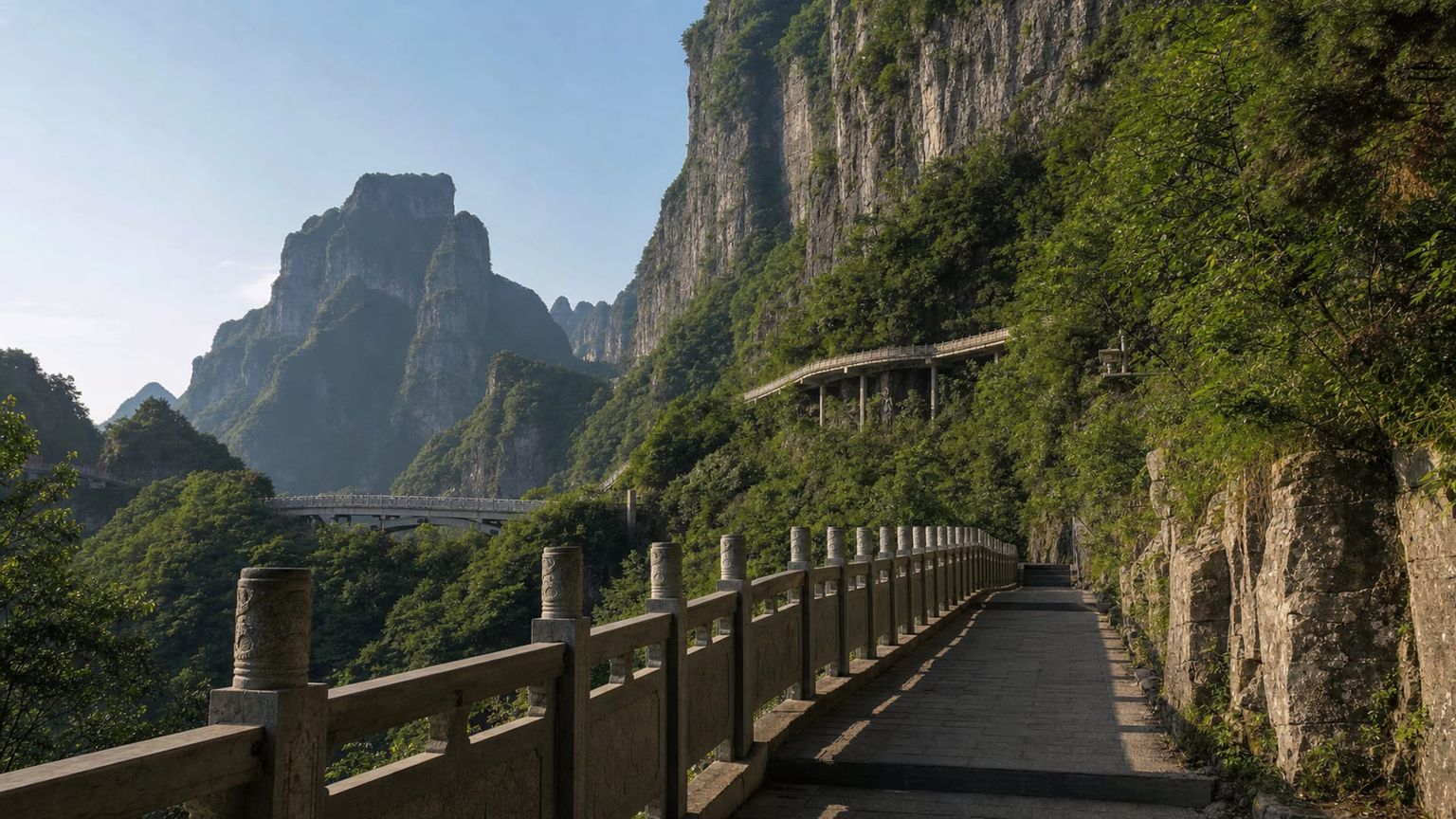 Zhangjiajie travel guide: How to experience the city without rushing 16 Tianmenshan scenic area
