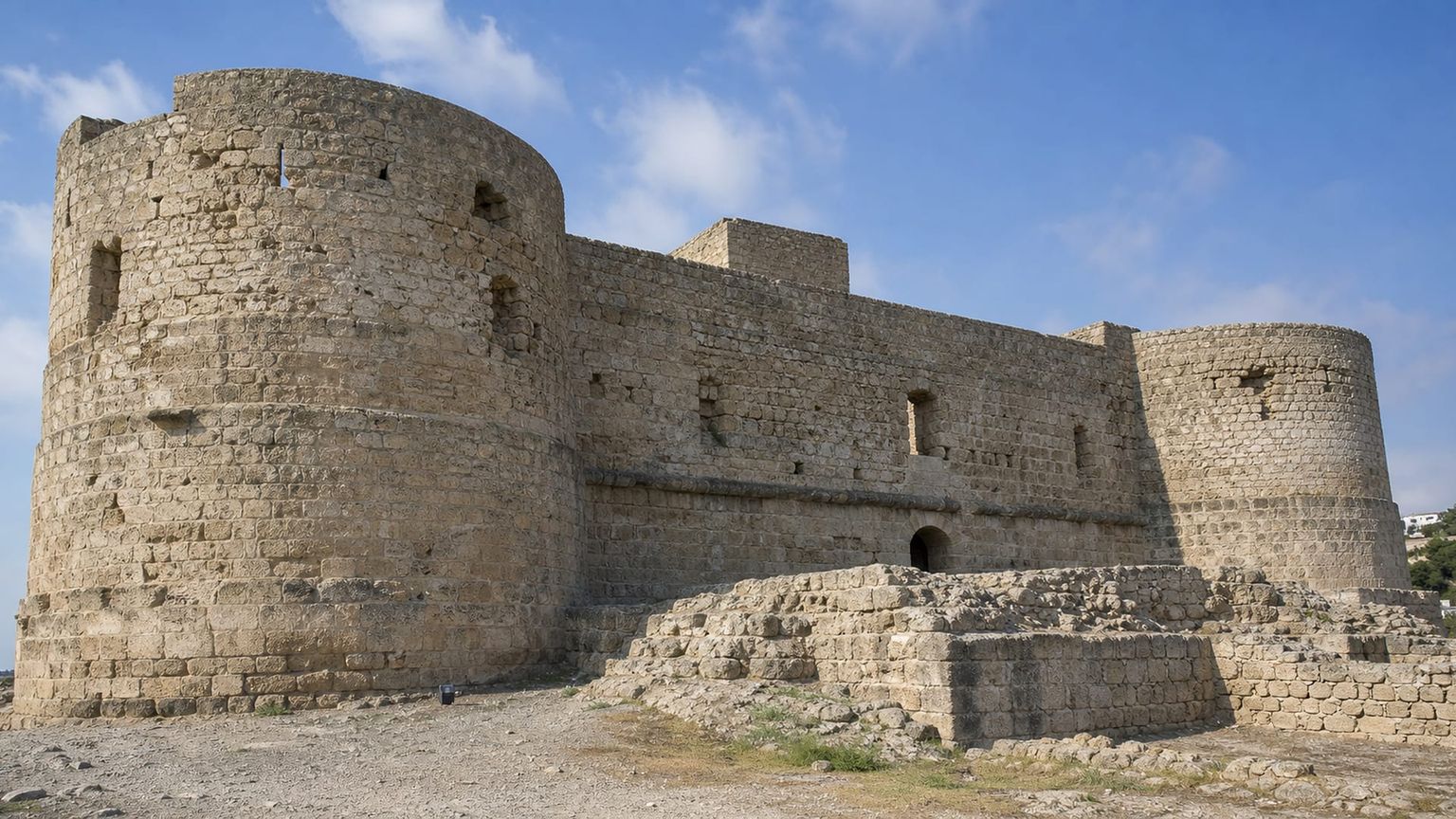 Ercan travel guide: How to experience the city without rushing 23 Othello Castle
