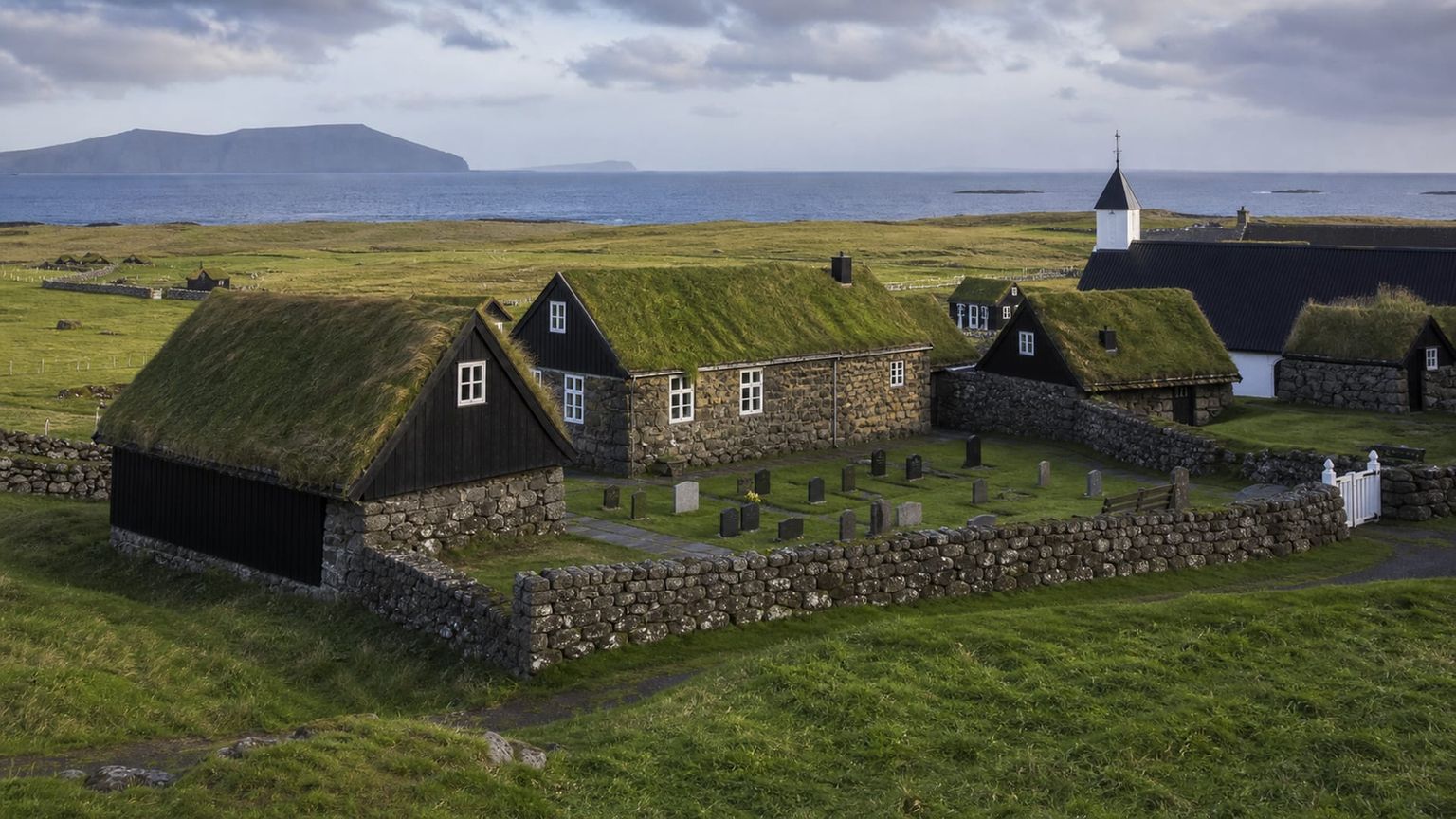 Sørvágur travel guide: How to experience the city without rushing 29 Day 4: Kirkjubøur Village
