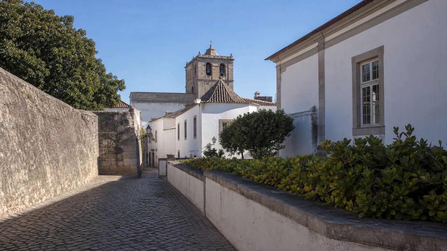 Faro travel guide: How to experience the city without rushing 14 Cidade Velha