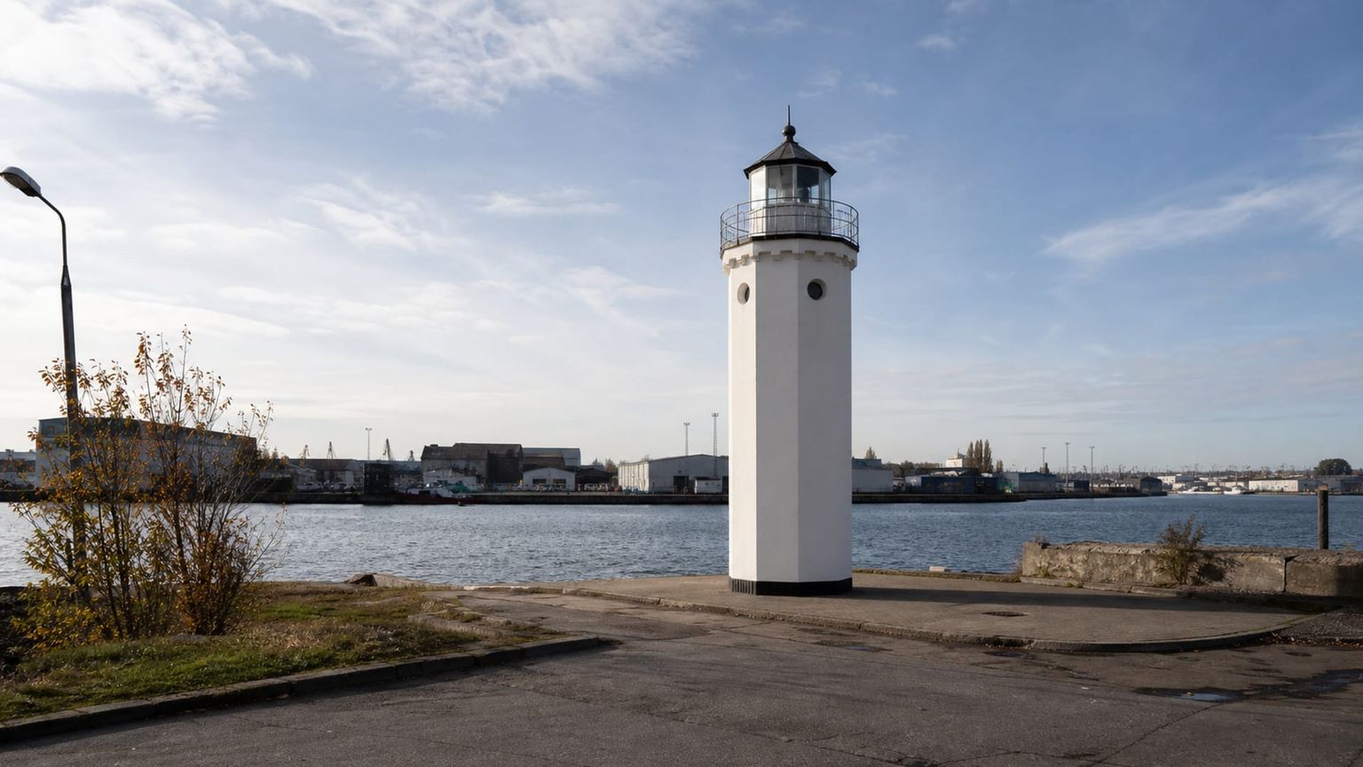 Gdańsk travel guide: How to experience the city without rushing 29 Day 4: Harbor and Lighthouse