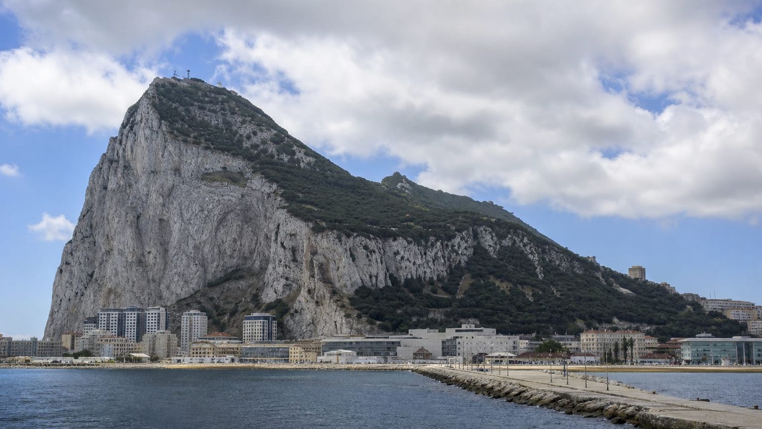 Gibraltar travel guide: How to experience the city without rushing 31 Business-class flights from the US to Gibraltar