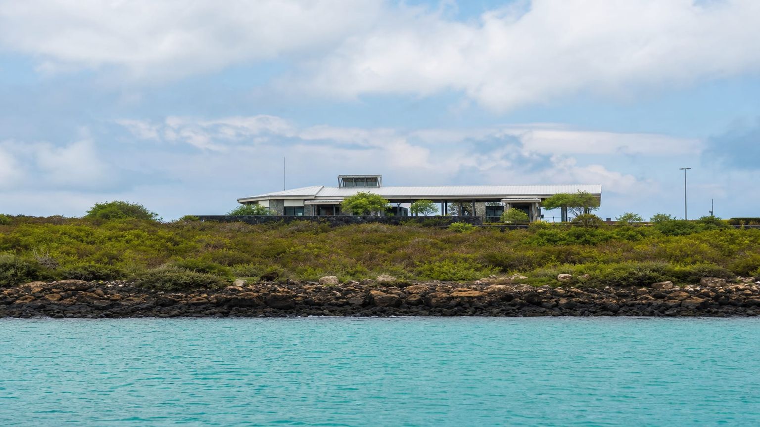Baltra Island travel guide: How to experience the city without rushing 26 Day 1: Arrival and Adjustment