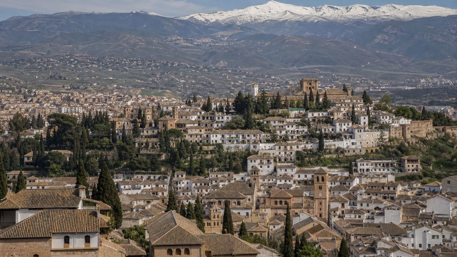Granada travel guide: How to experience the city without rushing 3 Useful things to know