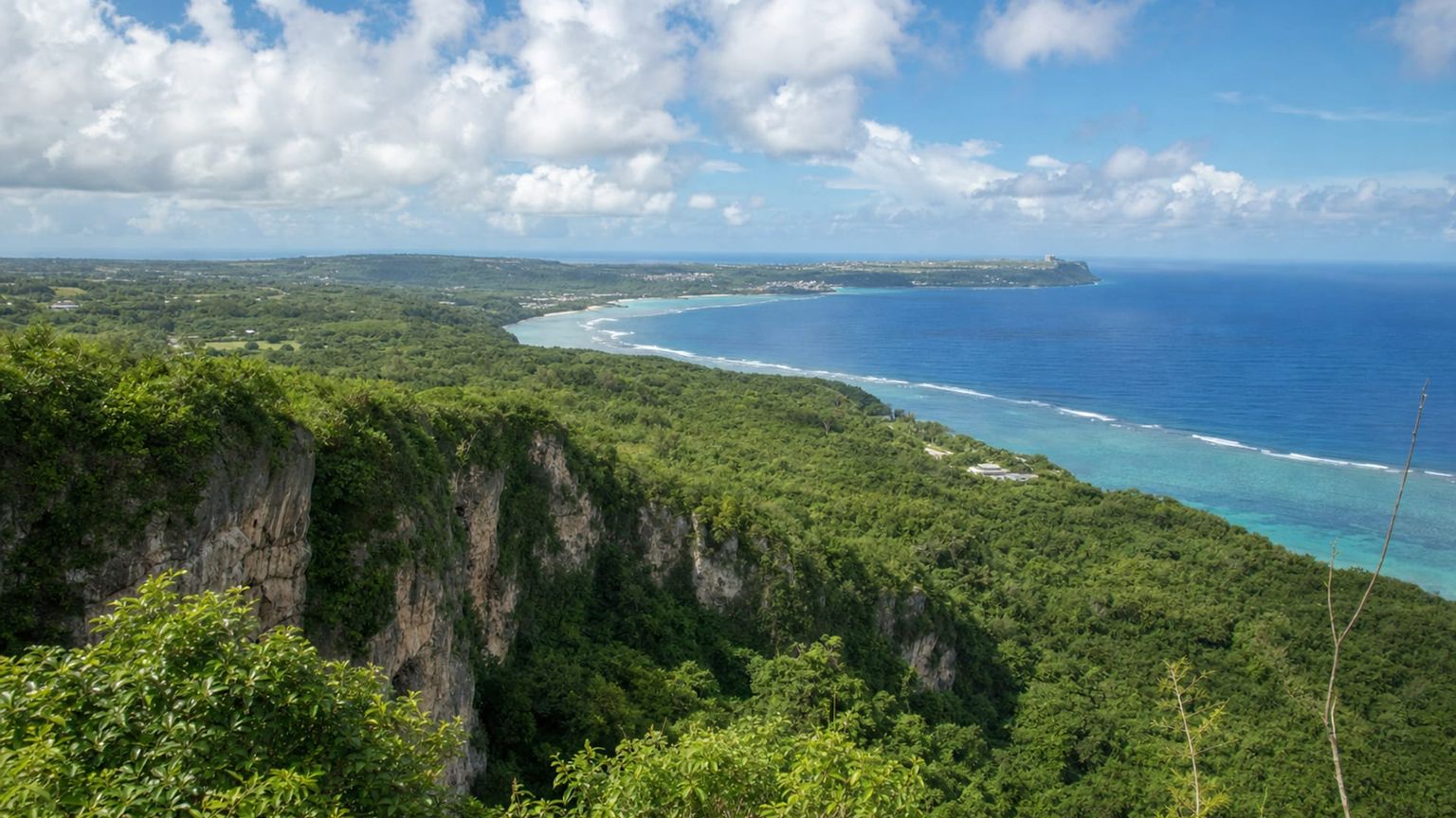 Guam Island travel guide: How to experience the city without rushing 26 Traditional food