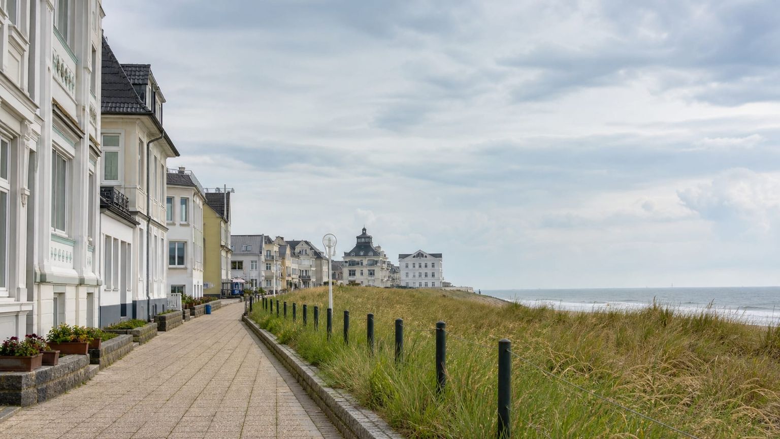 Westerland travel guide: How to experience the city without rushing 3 Useful things to know