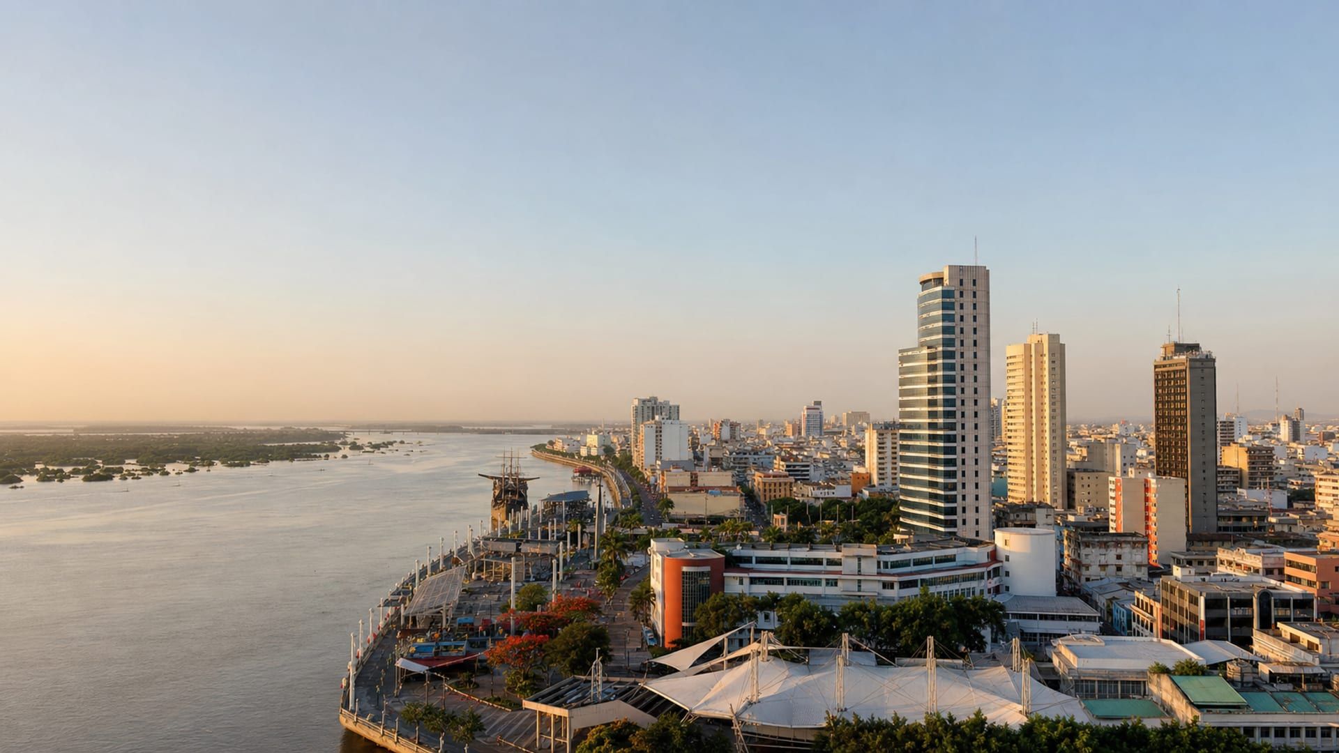 GYE hero Guayaquil travel guide: How to experience the city without rushing