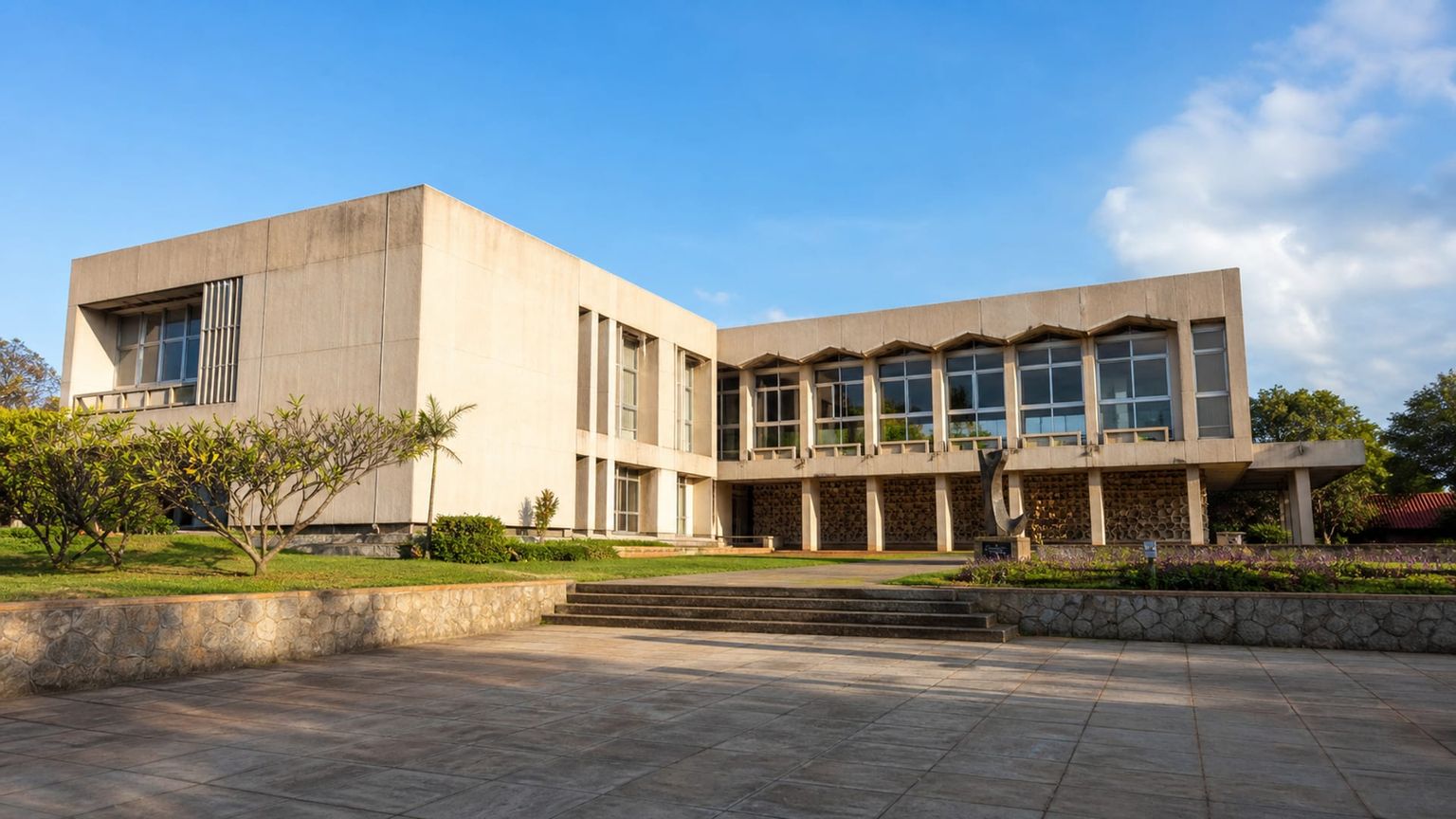 Harare travel guide: How to experience the city without rushing 20 National Gallery of Zimbabwe