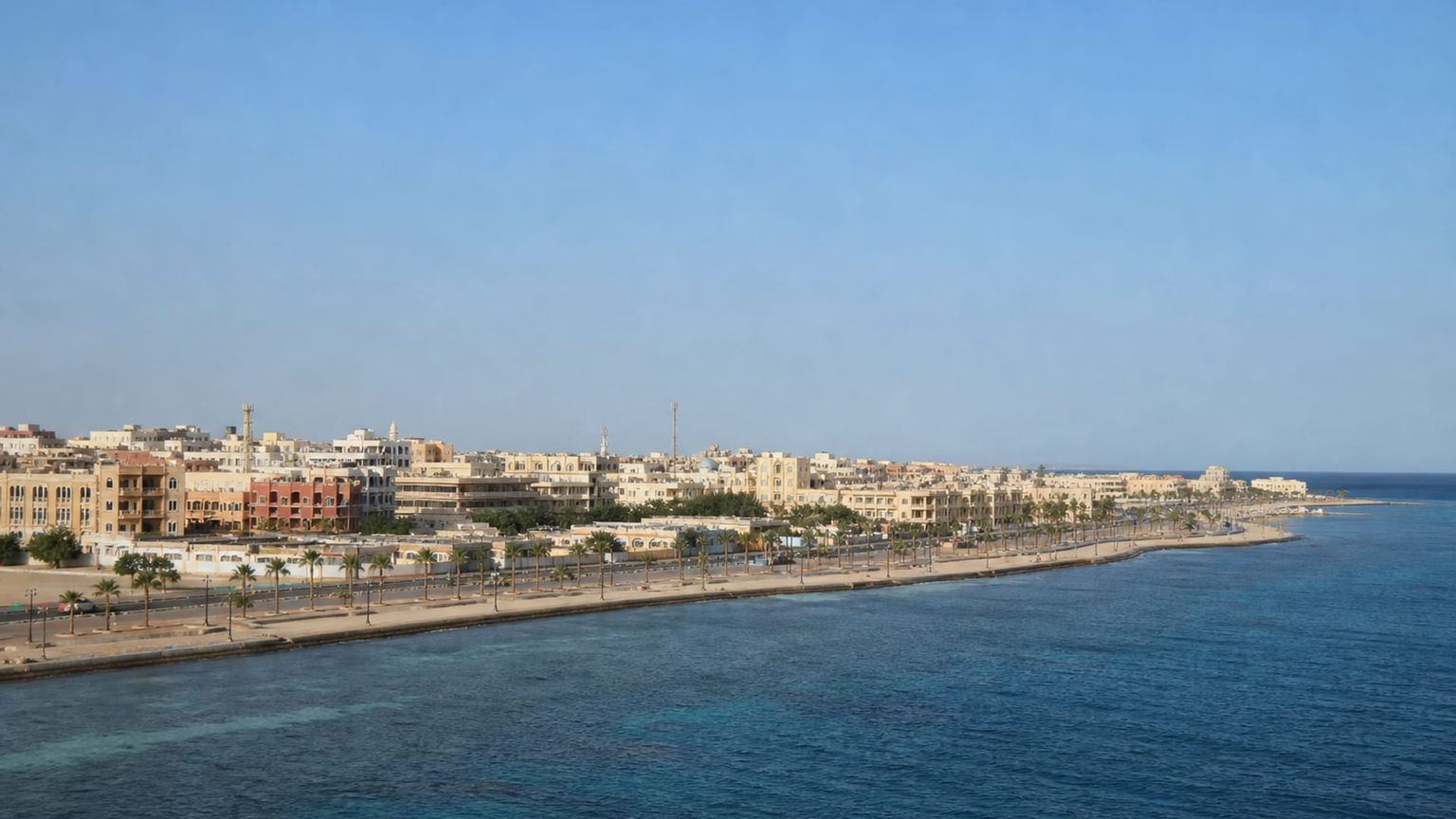 Hurghada travel guide: How to experience the city without rushing 3 Useful things to know