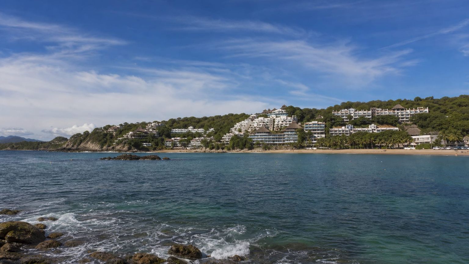 Huatulco travel guide: How to experience the city without rushing 27 Day 1: Arrival and Adjustment