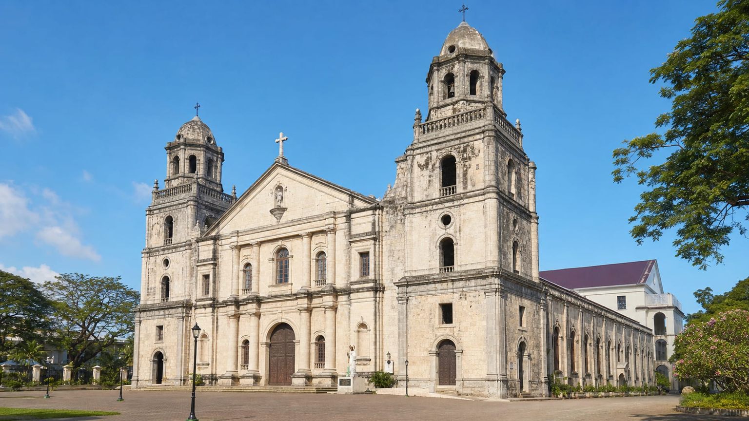 Iloilo travel guide: How to experience the city without rushing 22 Jaro Cathedral
