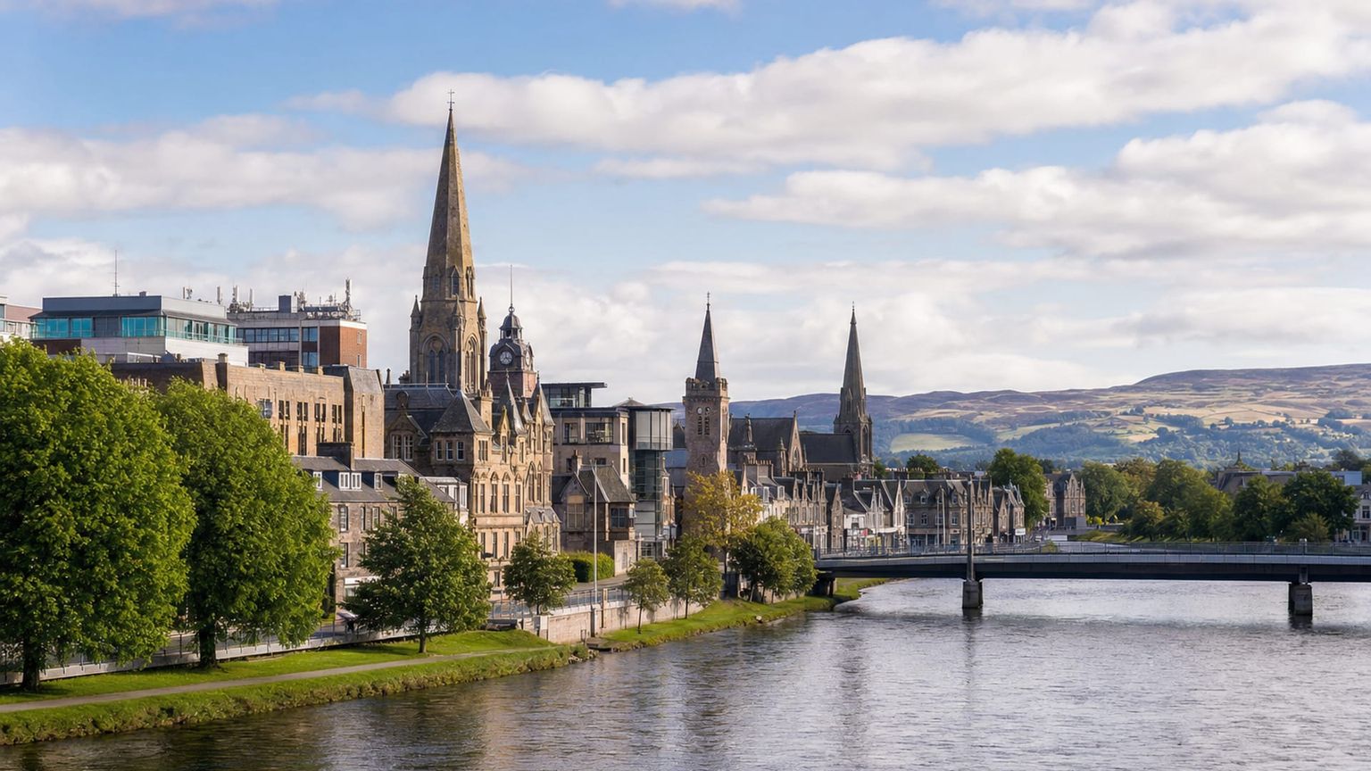 Inverness travel guide: How to experience the city without rushing 31 Business-class flights from the US to Inverness