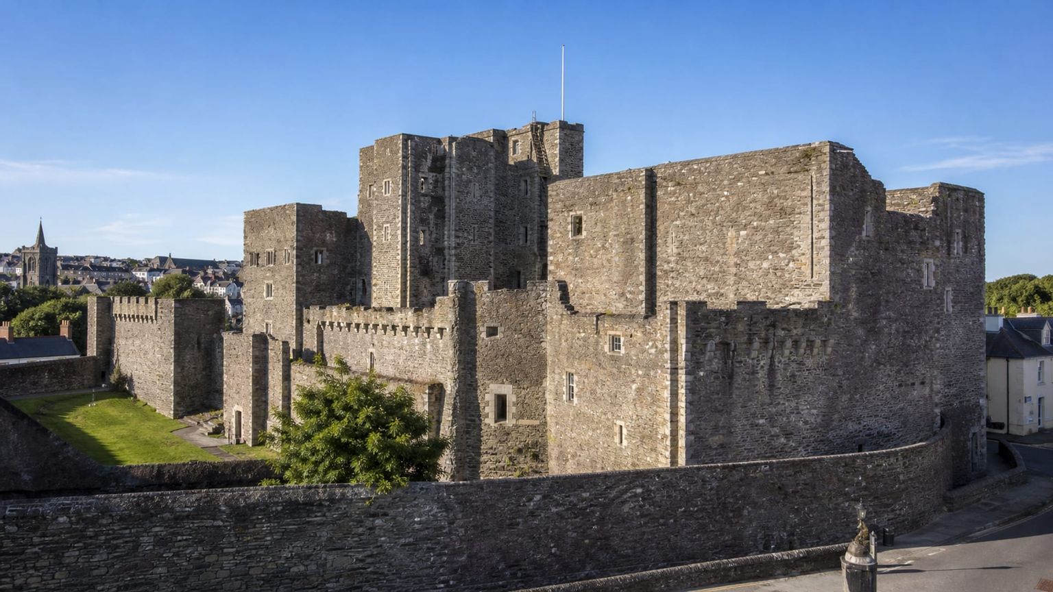 Isle of Man travel guide: How to experience the city without rushing 21 Castle Rushen