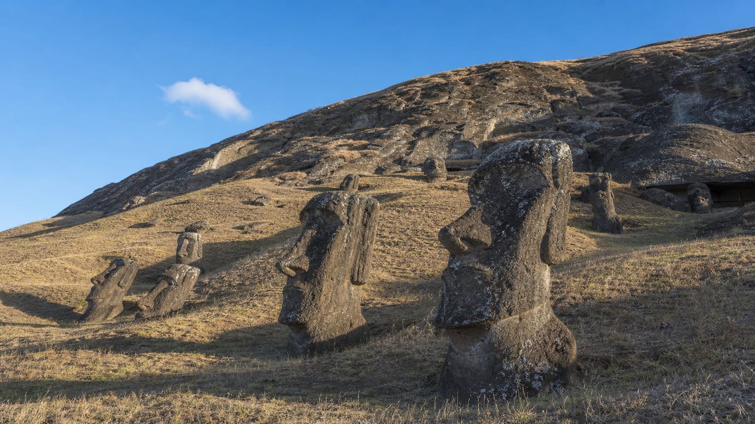 Easter Island travel guide: How to experience the city without rushing 21 Rano Raraku